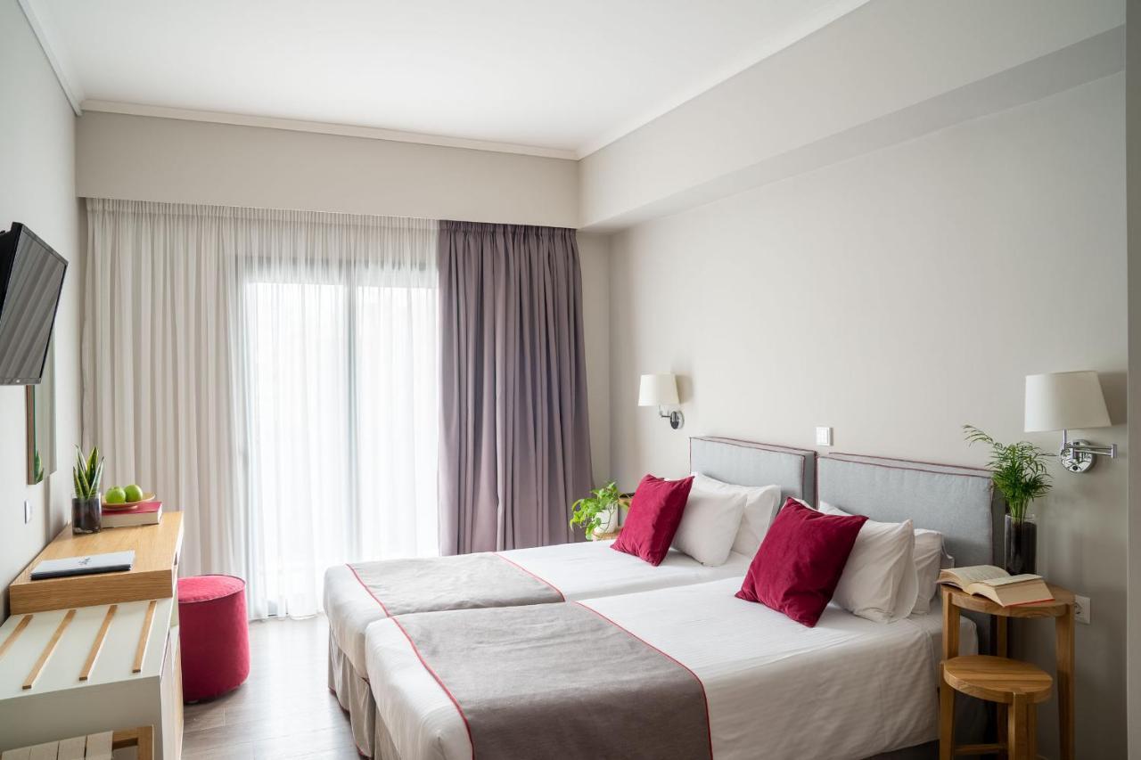 Chroma Fashion Rooms & Apartments Атина Екстериор снимка